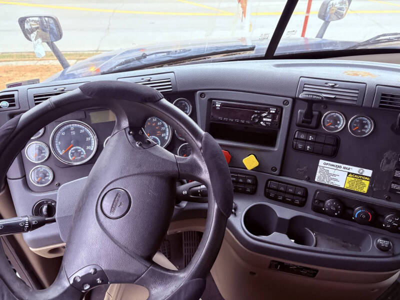 2017 Freightliner Cascadia