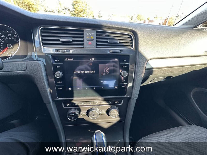 2019 Volkswagen e-Golf SE