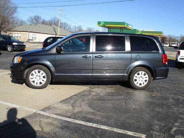 2014 Dodge Grand Caravan for sale at Pinnacle Investments LLC in Lees Summit MO