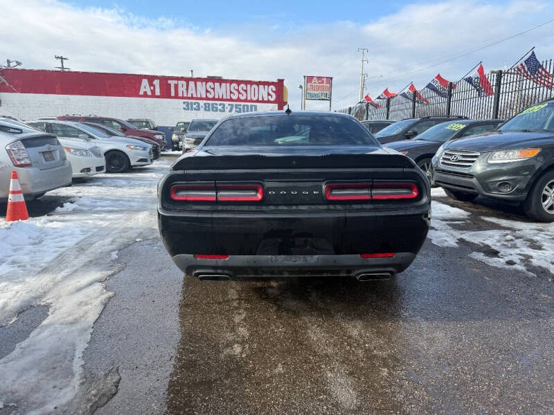 2016 Dodge Challenger R/T Scat Pack