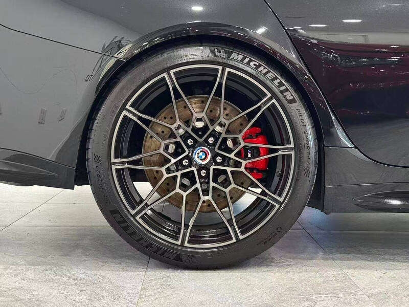 2022 BMW M3