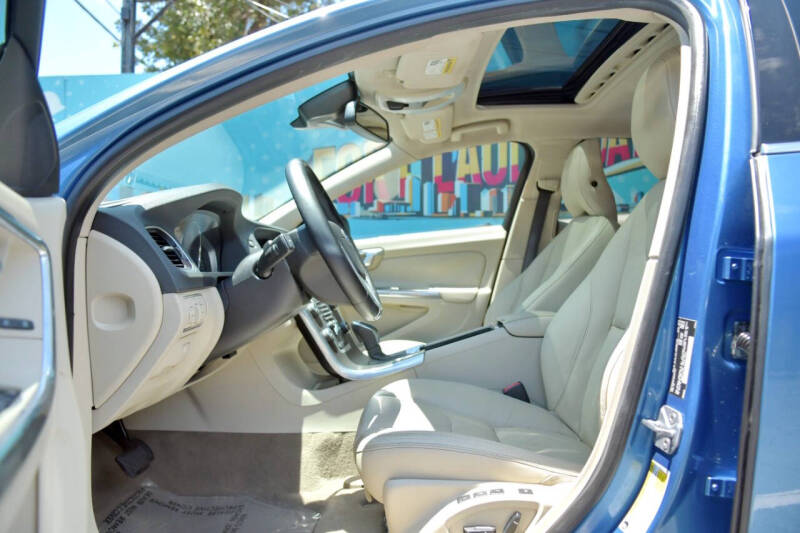 2014 Volvo S60 T5 Premier