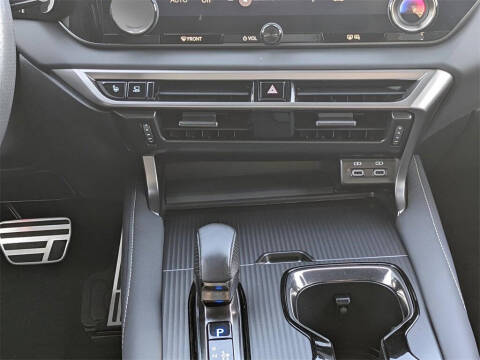 2023 Lexus RX 350 F SPORT Handling