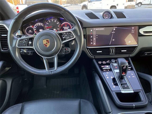 2022 Porsche Cayenne Coupe Platinum Edition