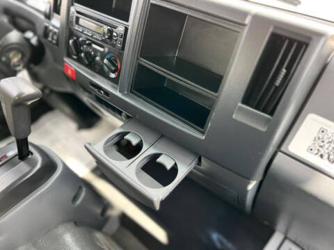 2019 Isuzu NPR-HD