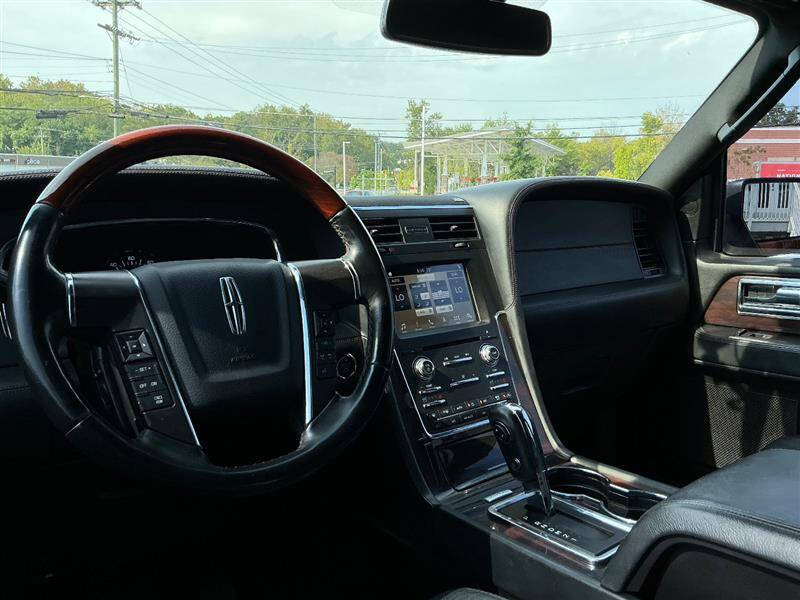 2017 Lincoln Navigator L Reserve