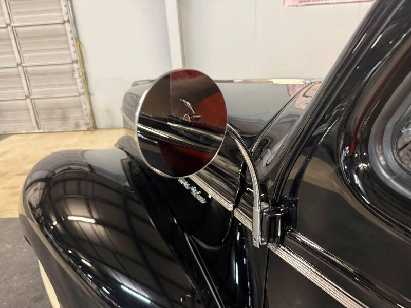 1940 Ford Deluxe