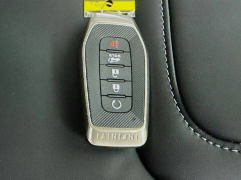 2026 Infiniti QX80 Pure