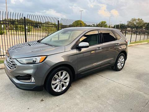 2022 Ford Edge Titanium