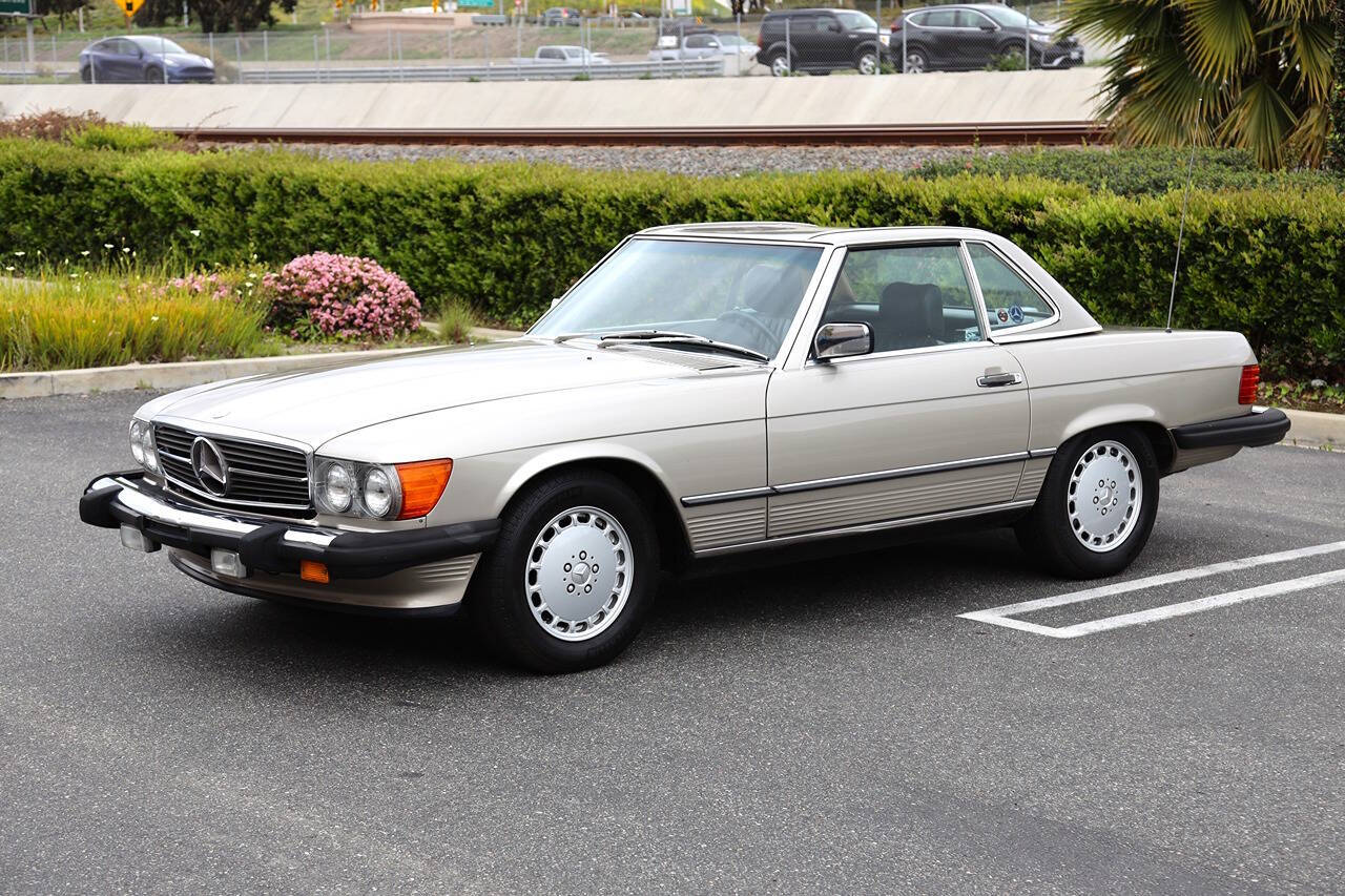 1987 Mercedes-Benz 560-Class for sale at DE AUTOS INC in San Juan Capistrano, CA