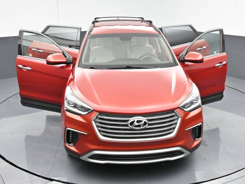 2018 Hyundai Santa Fe SE