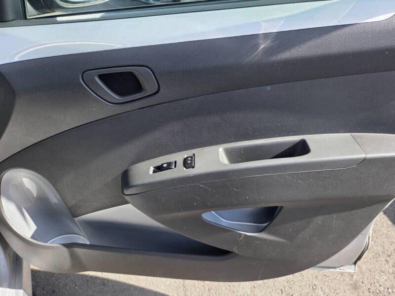 2013 Chevrolet Spark 2LT Auto