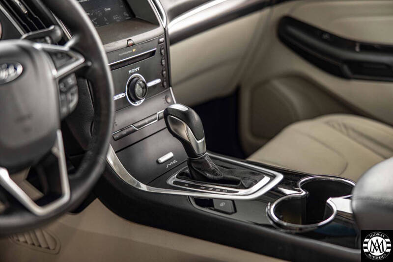 2016 Ford Edge Titanium