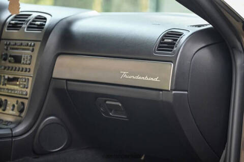 2005 Ford Thunderbird Deluxe