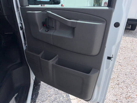 2022 Chevrolet Express 2500