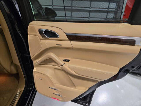 2012 Porsche Cayenne Tiptronic
