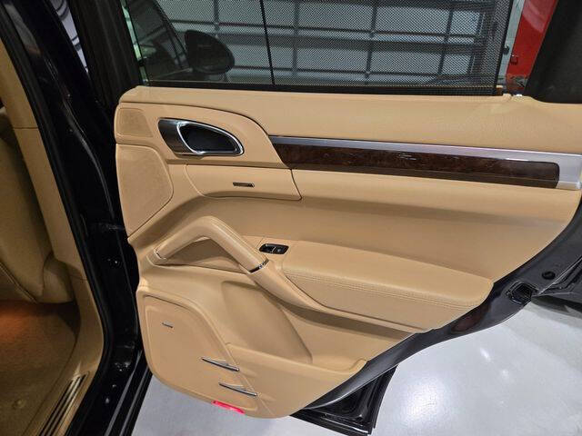 2012 Porsche Cayenne Tiptronic