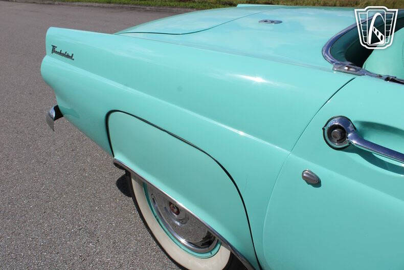1955 Ford Thunderbird
