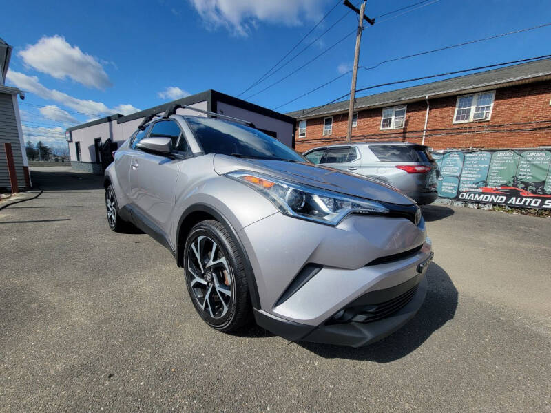 2018 Toyota C-HR XLE Premium photo 6