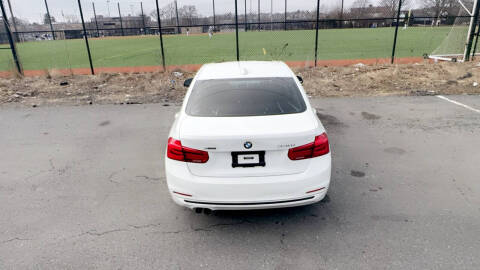 2018 BMW 3 Series 330i xDrive
