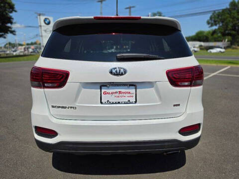 2019 Kia Sorento LX