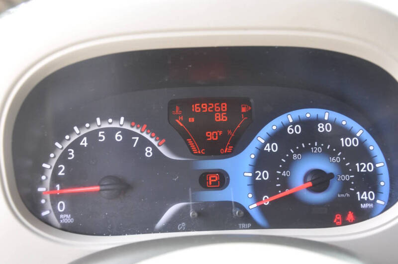 2010 Nissan cube