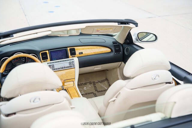 2003 Lexus SC 430