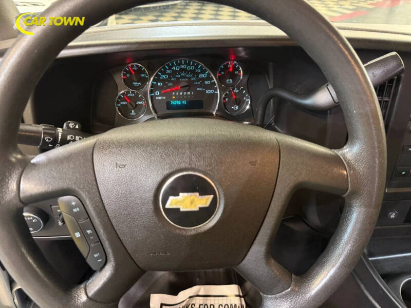 2019 Chevrolet Express 2500