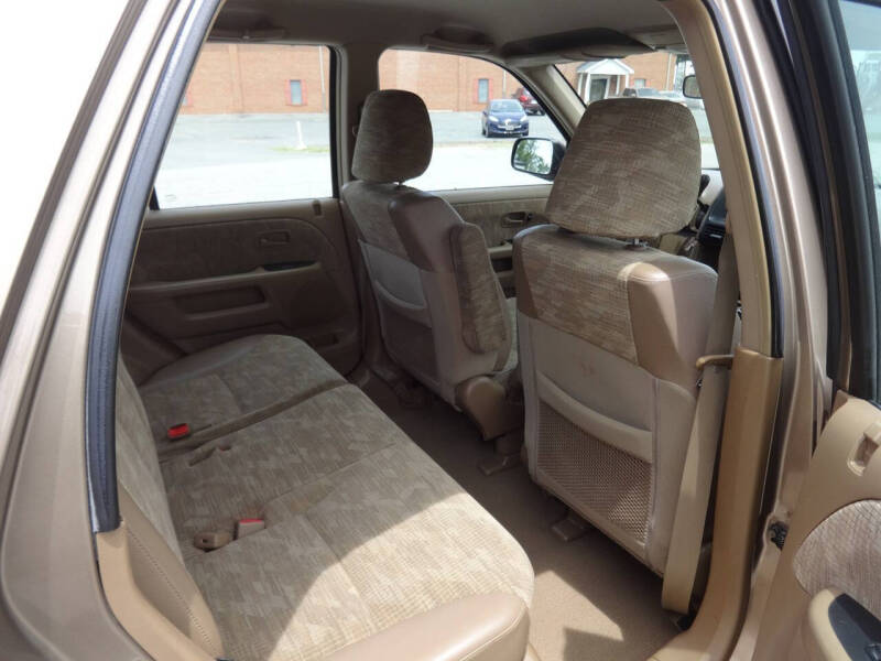 2004 Honda CR-V LX