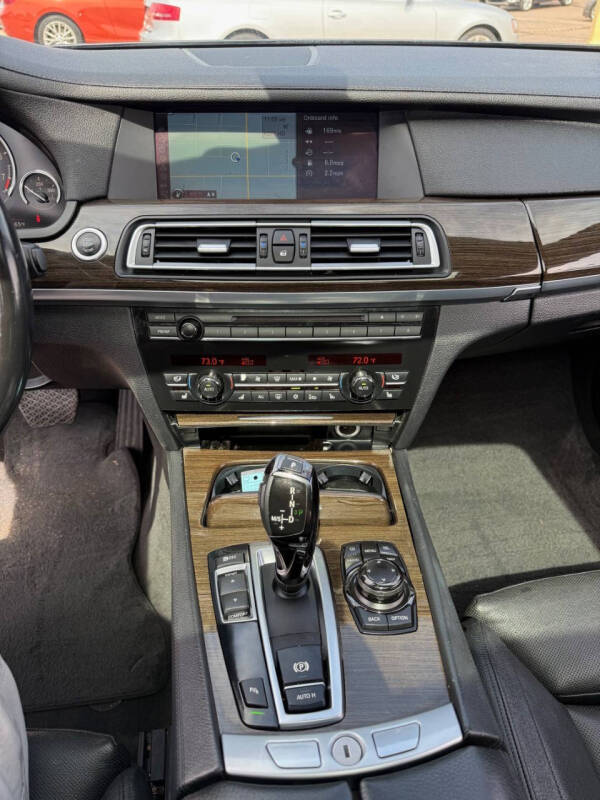 2012 BMW 7 Series 740Li