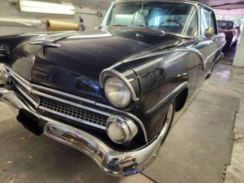 1955 Ford Victoria