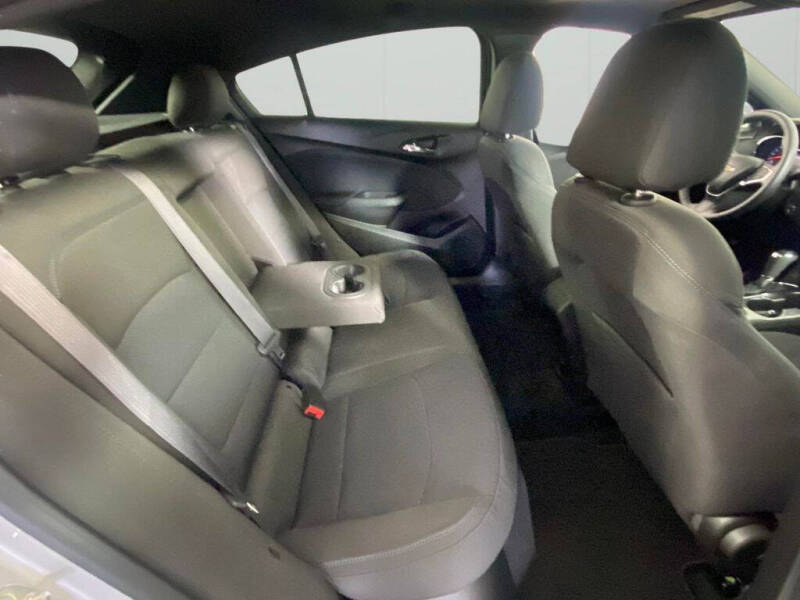 2017 Chevrolet Cruze LT Auto