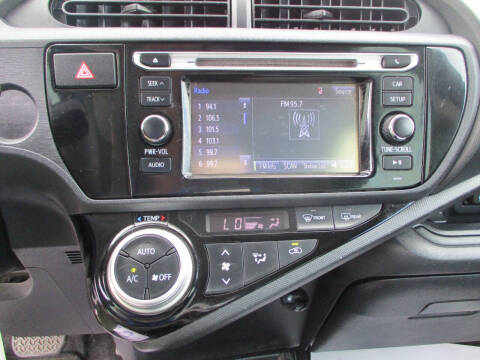 2015 Toyota Prius c Two