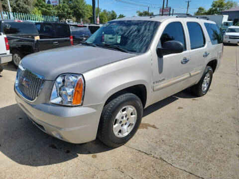 2007 GMC Yukon for sale at DANNY AUTO SALES in Dallas TX