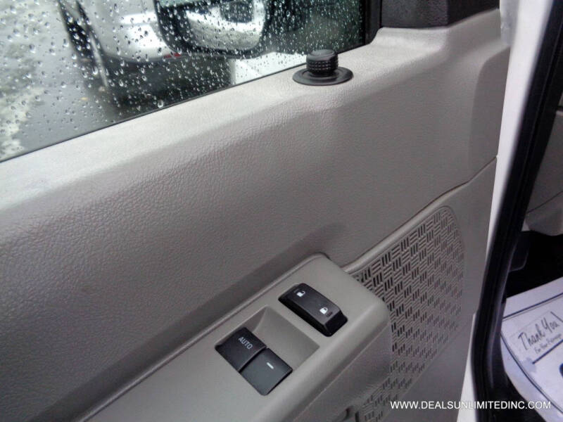 2014 Ford E-Series E-250