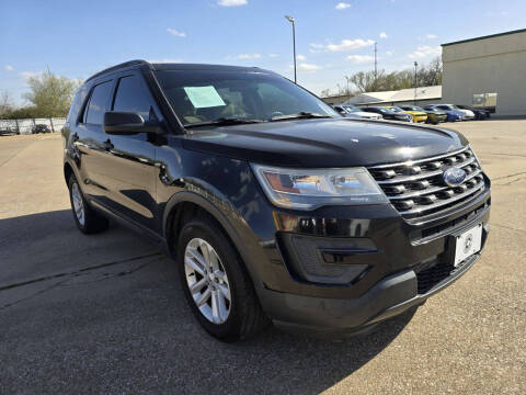 2016 Ford Explorer