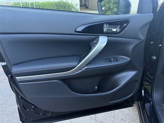 2026 Mitsubishi Eclipse Cross SE