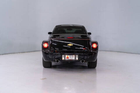 2004 Chevrolet SSR LS