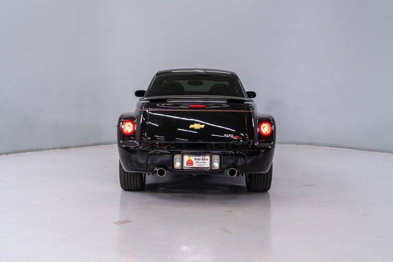 2004 Chevrolet SSR LS