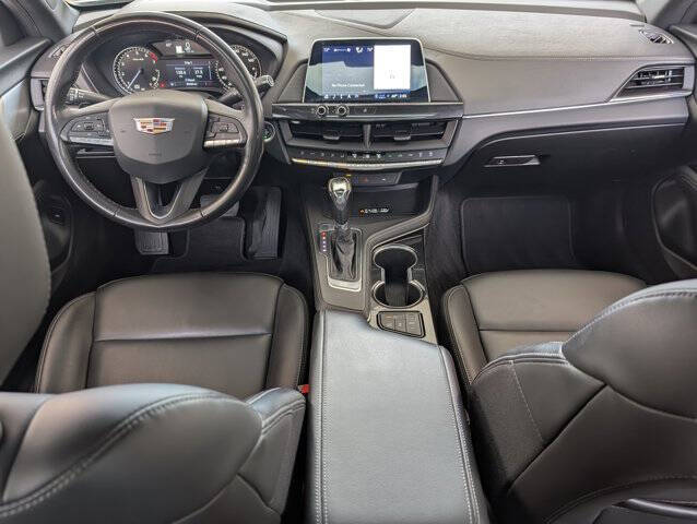 2023 Cadillac CT4 Luxury