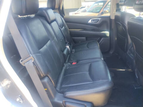 2014 Nissan Pathfinder SL