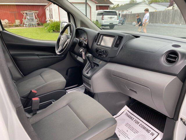 2021 Nissan NV200 S