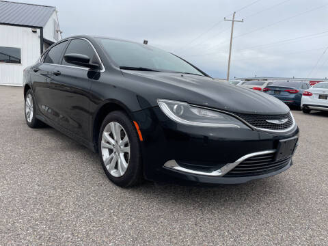 2016 Chrysler 200 for sale at BELOW BOOK AUTO SALES in Idaho Falls ID