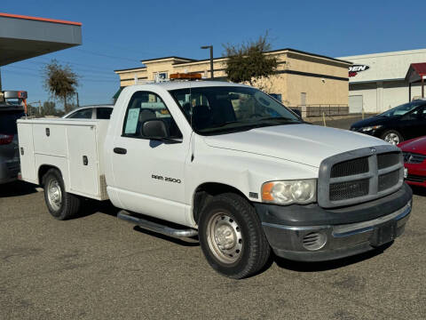 2005 Dodge Ram 2500 for sale at Deruelle's Auto Sales in Shingle Springs CA