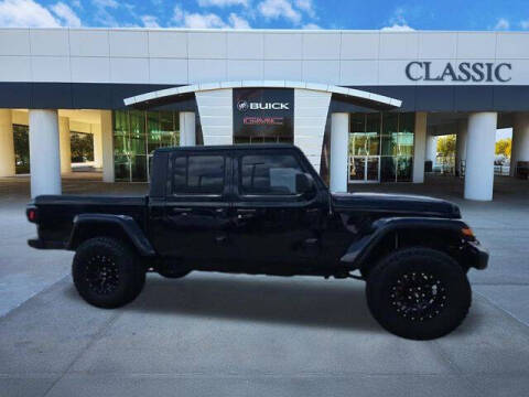 2022 Jeep Gladiator Willys