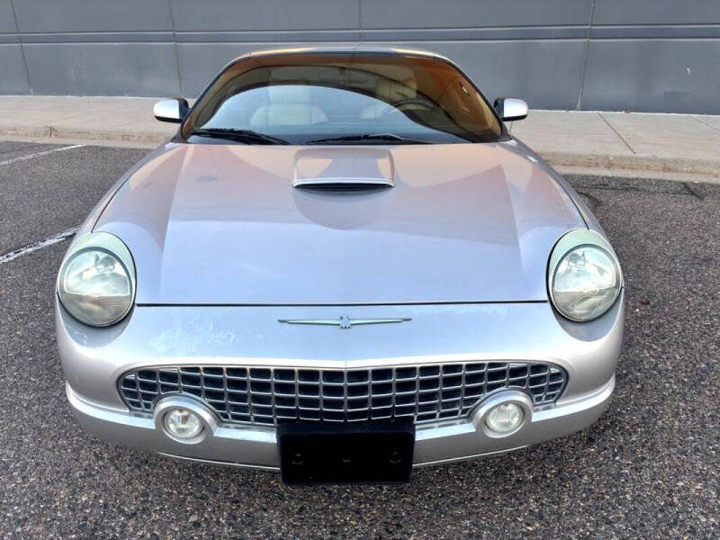 2004 Ford Thunderbird Deluxe