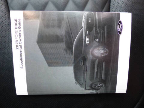 2023 Ford Edge Titanium