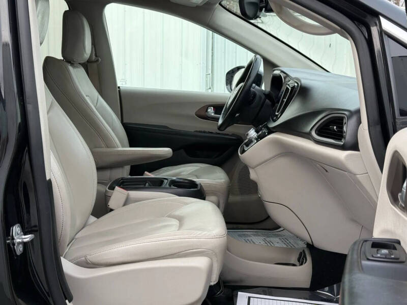 2017 Chrysler Pacifica