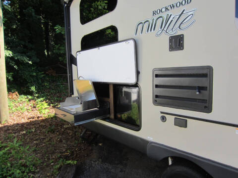 2019 Rockwood Mini Lite 2509S