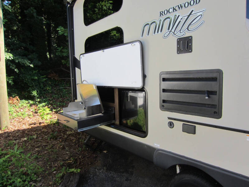 2019 Rockwood Mini Lite 2509S